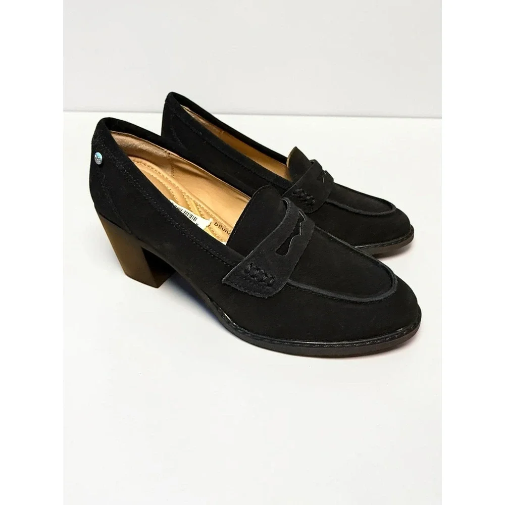 Hush Puppies Women's Lolly Black Loafer Heels Suede Leather Size 7.5 NWOB